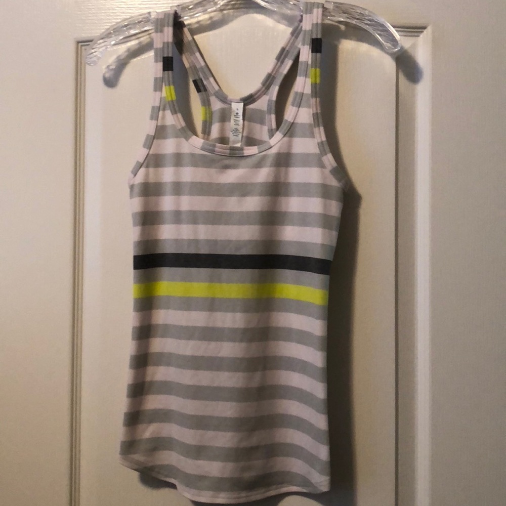 Lulu Lemon tank